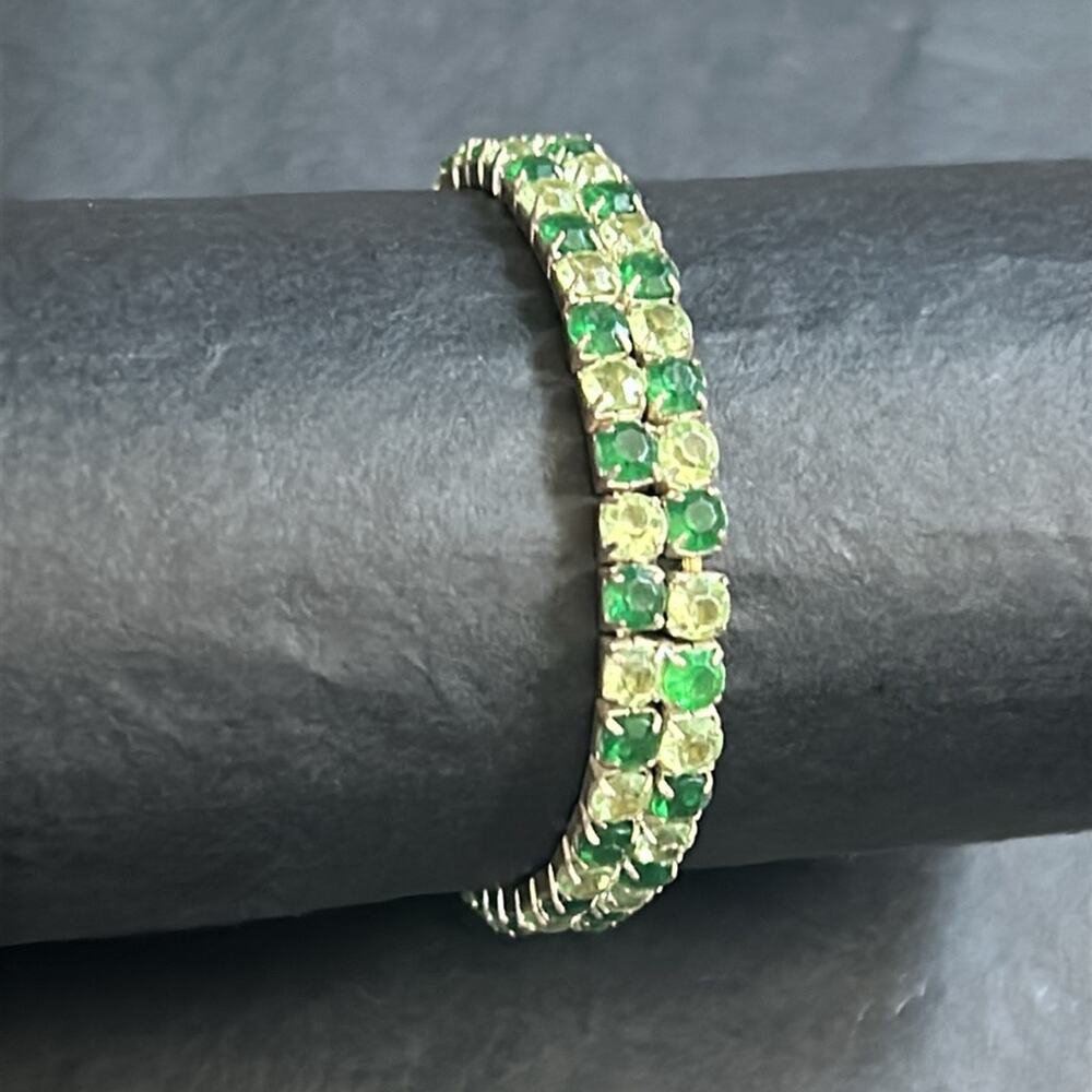 Women’s vintage dainty silver tone green gemstone crystal bracelet one size